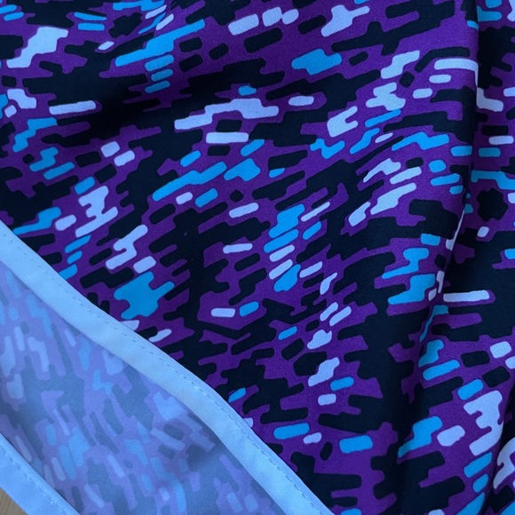 Lot of 2 Nike Women's Dri-Fit running shorts, medium - Picture 3 of 7